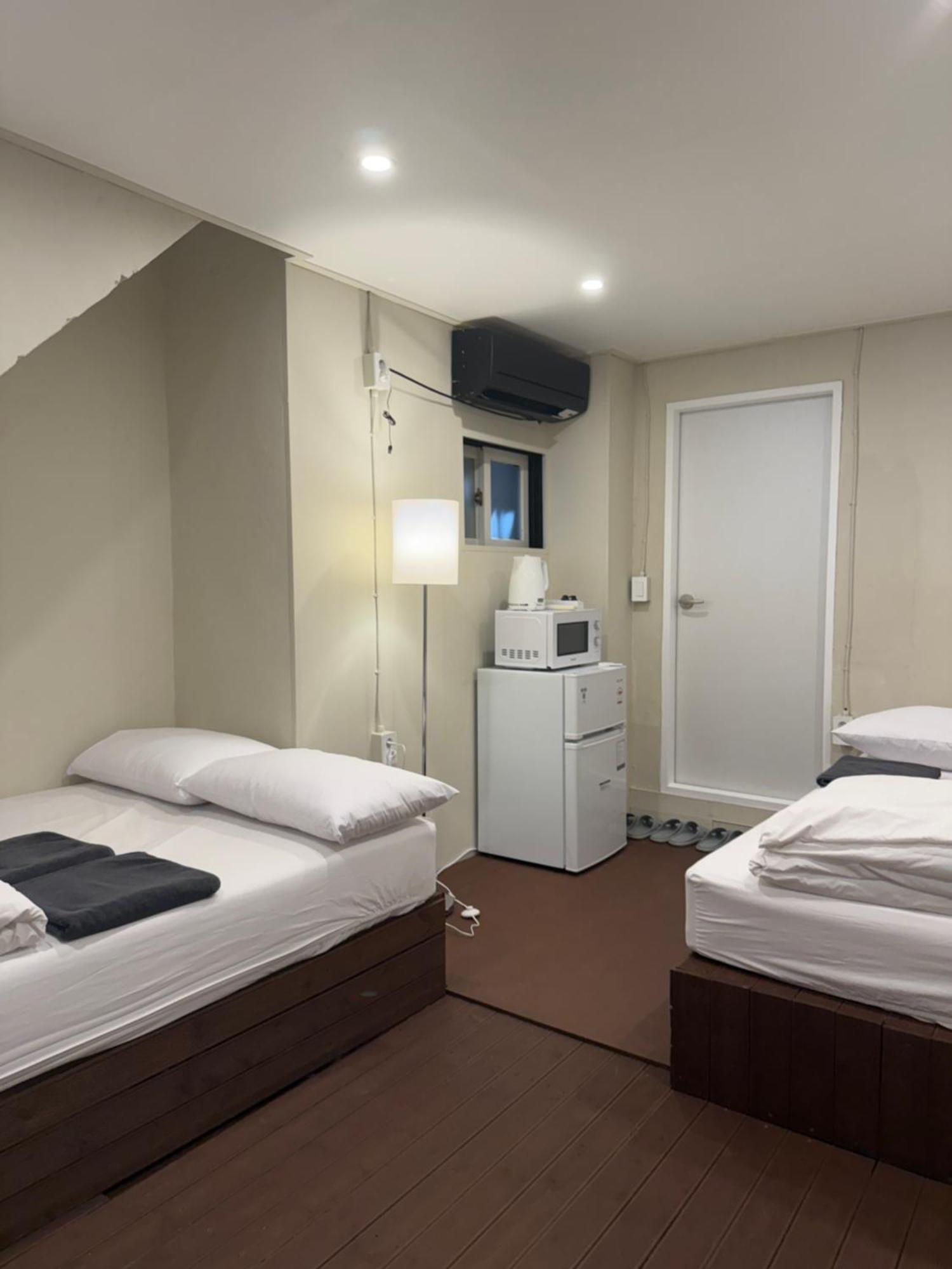 Hostel Sounds Itaewon *